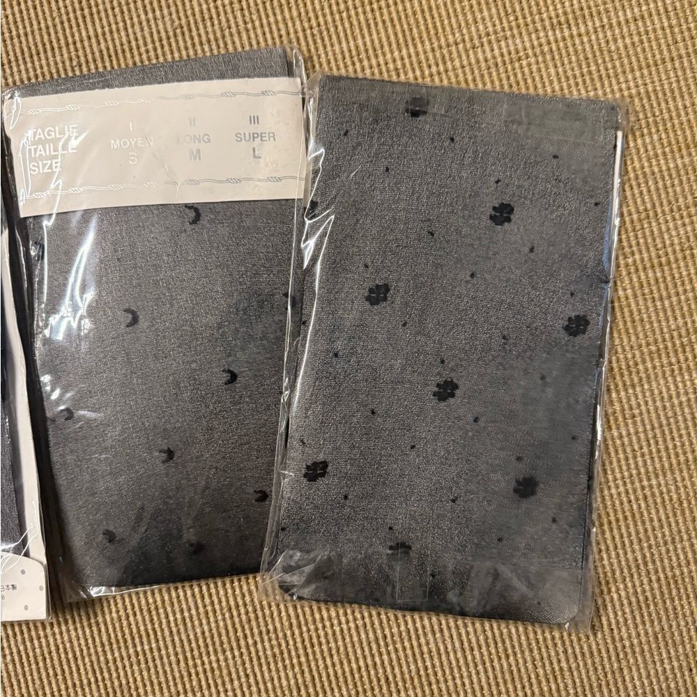 Gray Patterned Tights Set - Picture 2 of 3